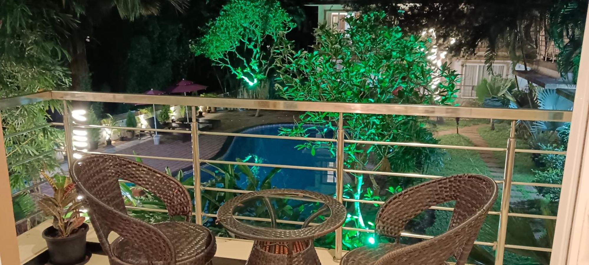 Ivy Retreat- Serviced Apartments 바가 외부 사진